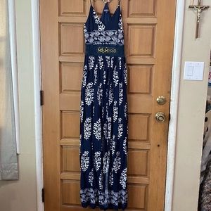 Fashion Nova Maxi Dress